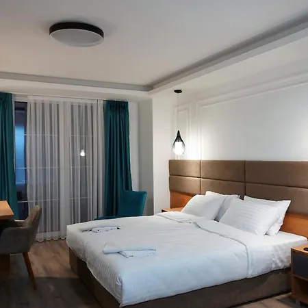 Dishli & Hotel Struga